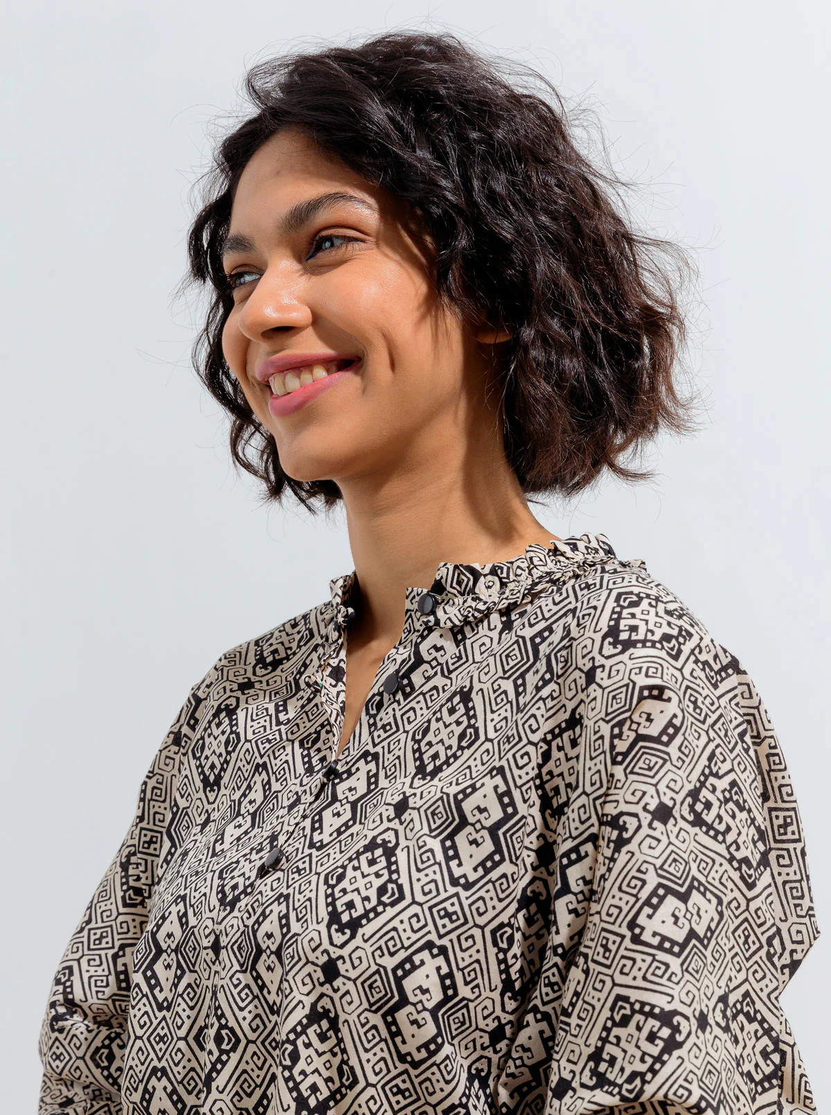 MONOCHROMATIC PRINT TOP - Image 2