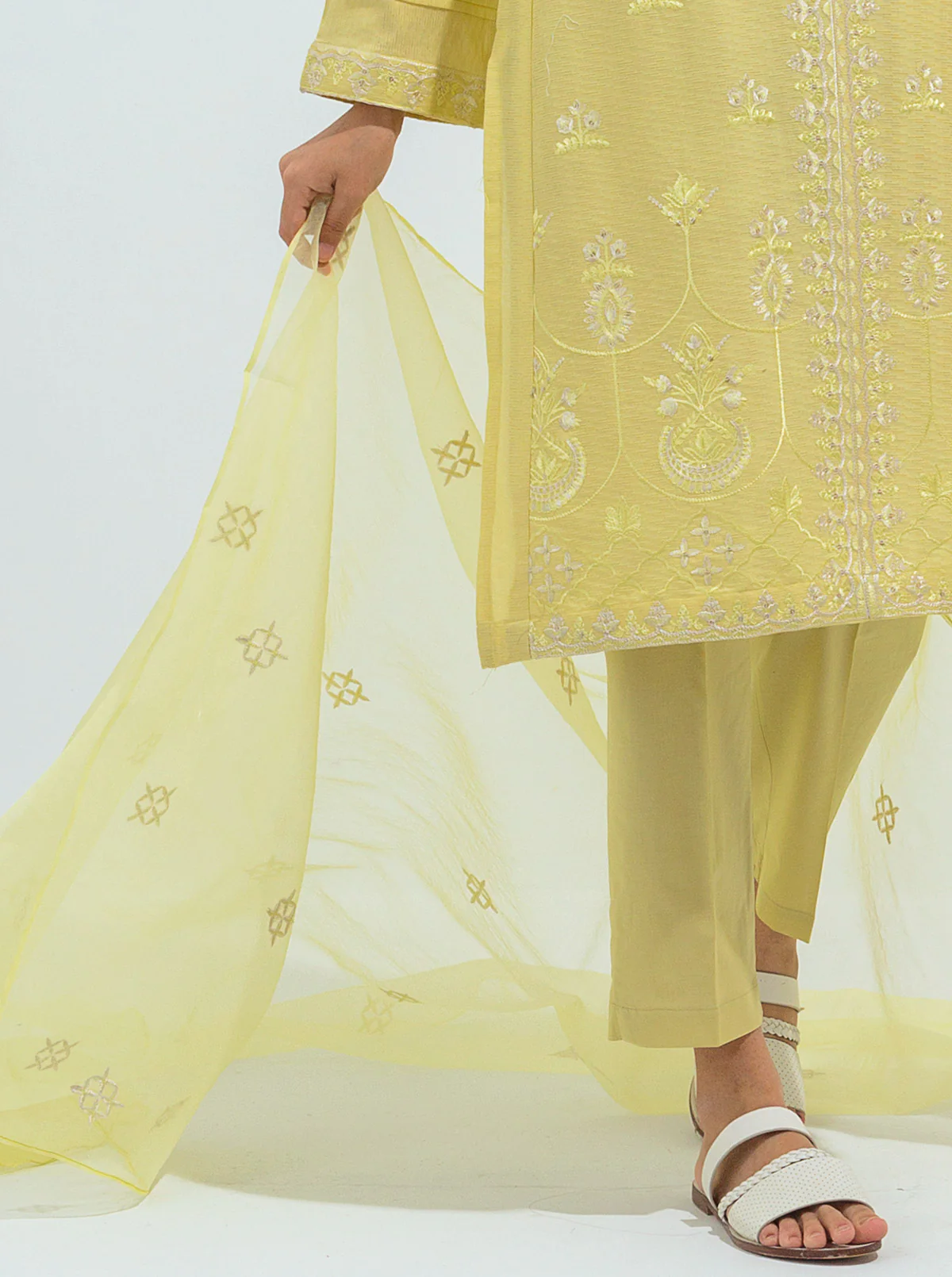 EMBROIDERED SHIRT WITH DUPATTA AND PANT - Image 2