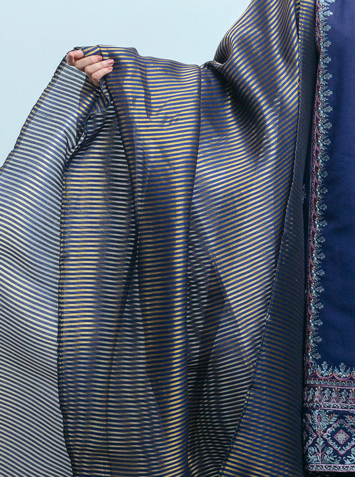 EMBROIDERED SHIRT WITH DUPATTA - Image 2
