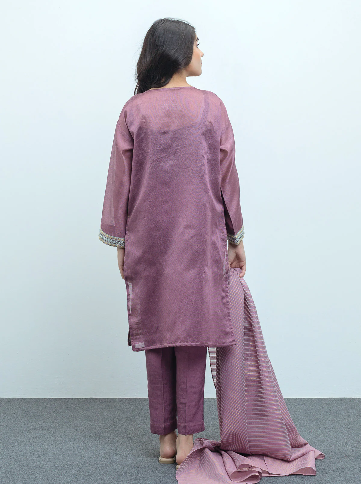 EMBROIDERED SHIRT WITH DUPATTA - Image 3