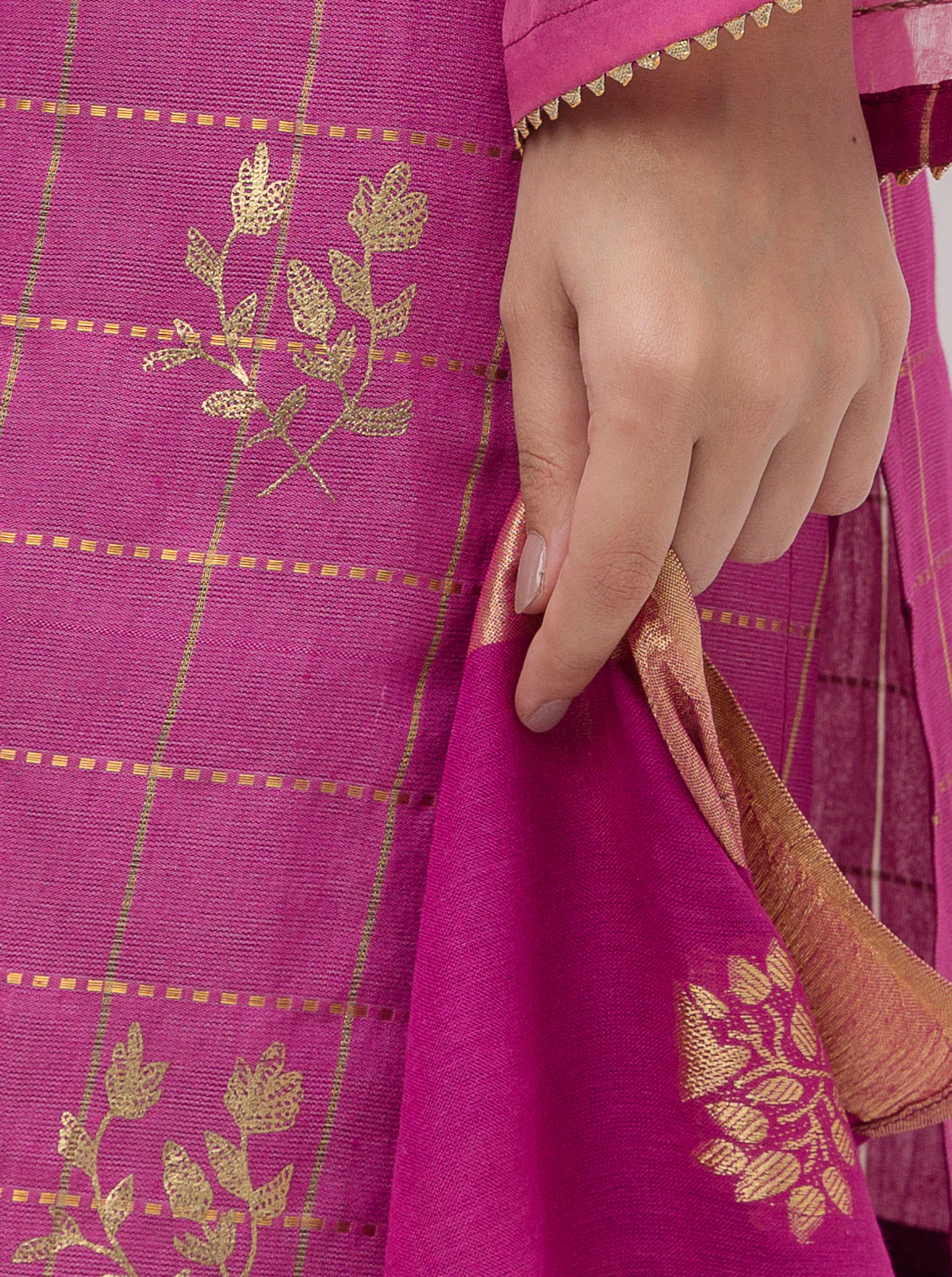 EMBROIDERED SHIRT WITH DUPATTA - Image 2