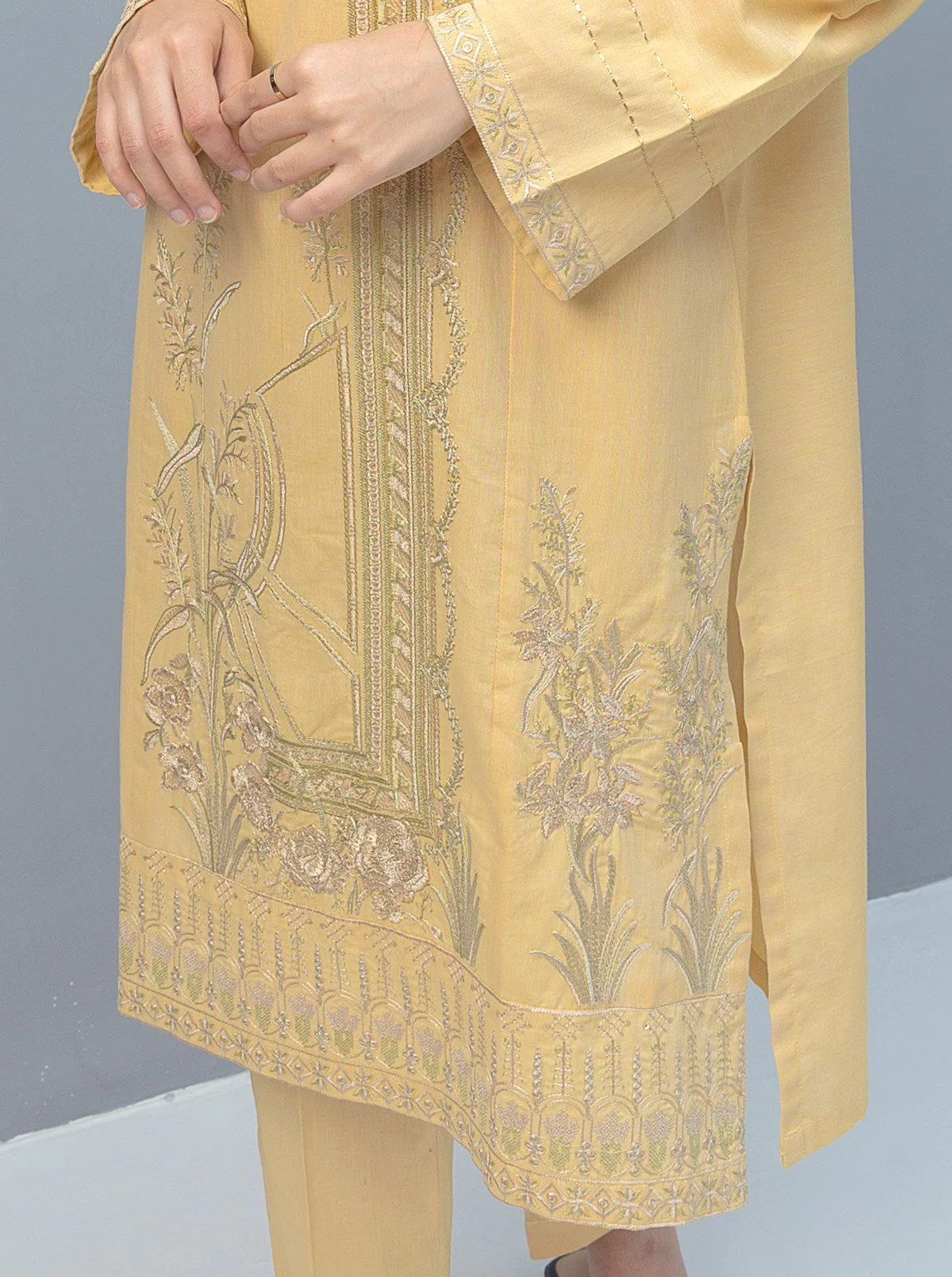 EMBROIDERED SHIRT - Image 2