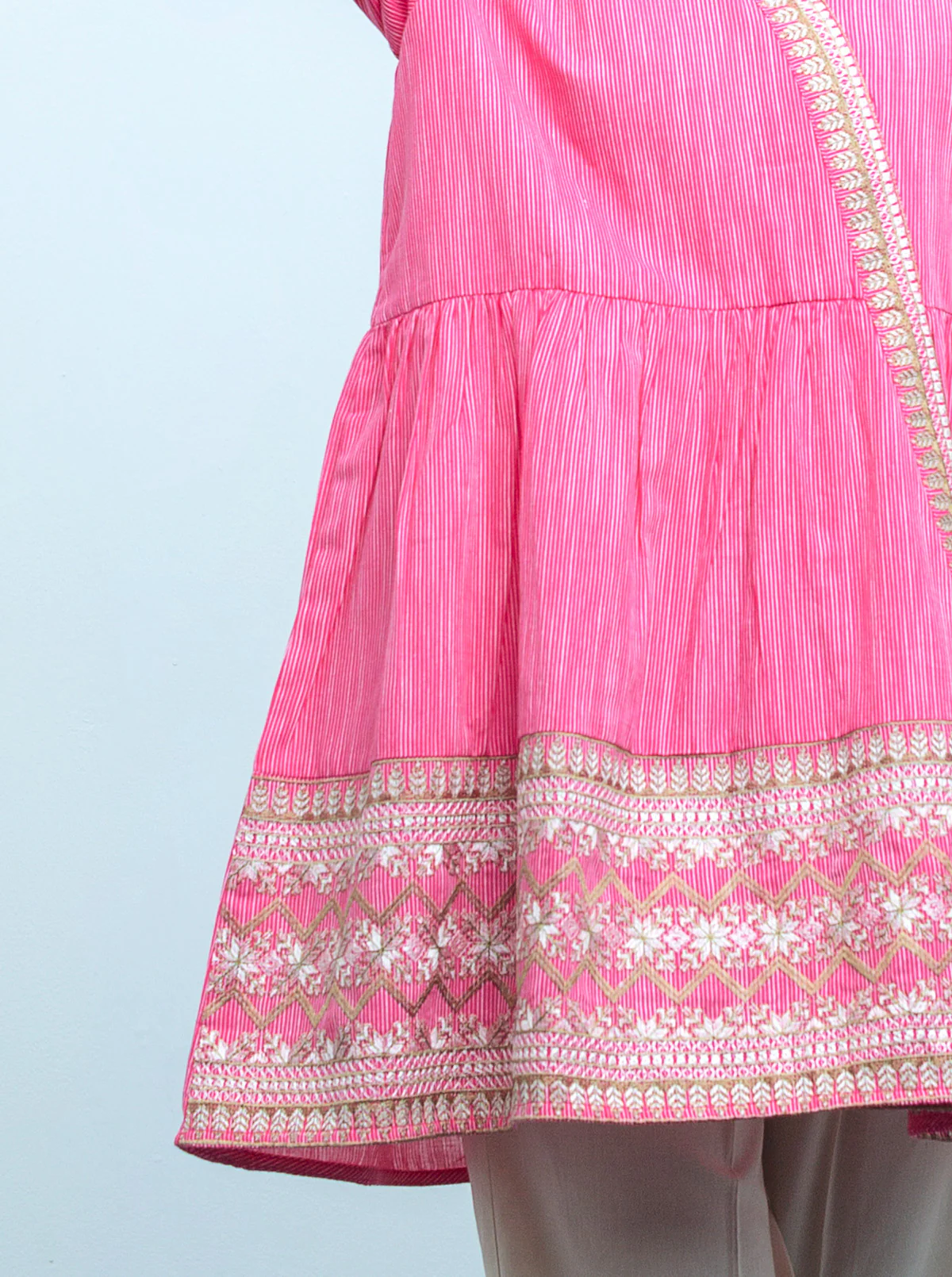 EMBROIDERED FUSION TOP - Image 2