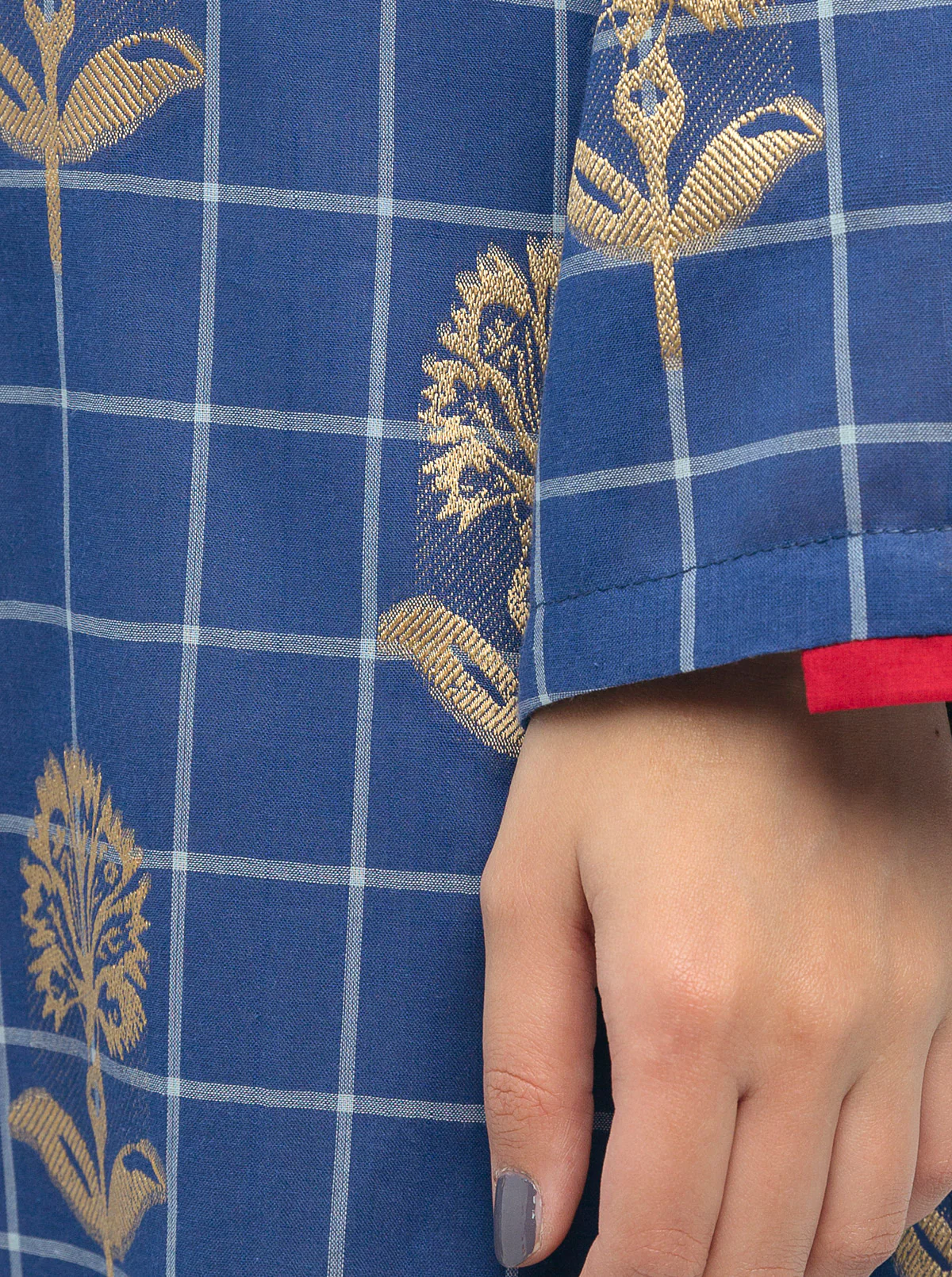 2 PIECE EMBROIDERED JACQUARD SUIT (PRET) - Image 3