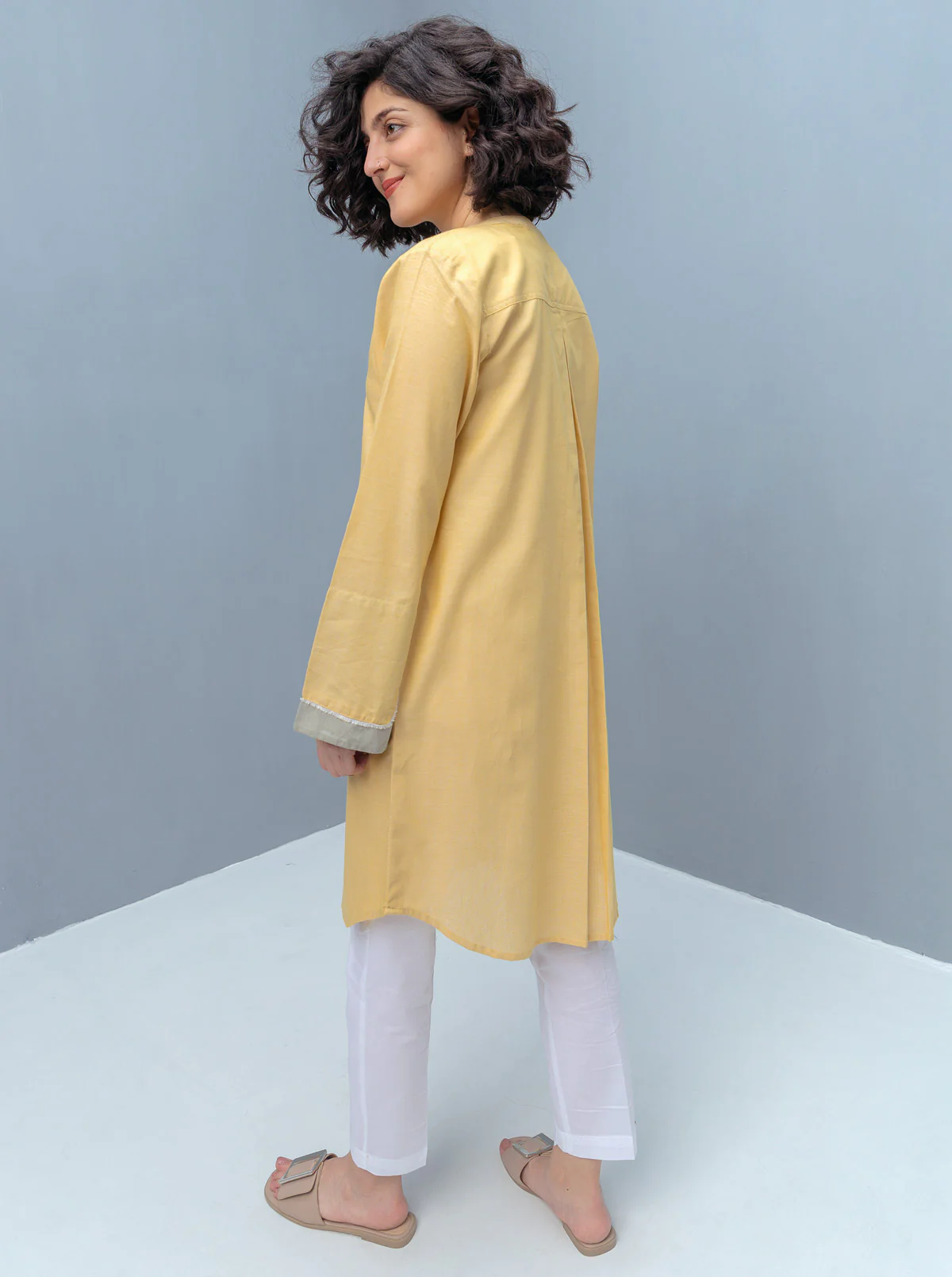 BASIC SHIRT - Image 3
