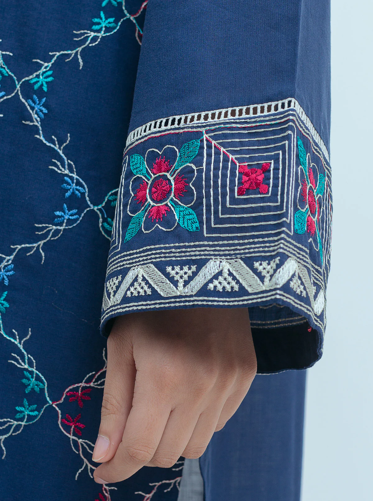 EMBROIDERED SHIRT - Image 4