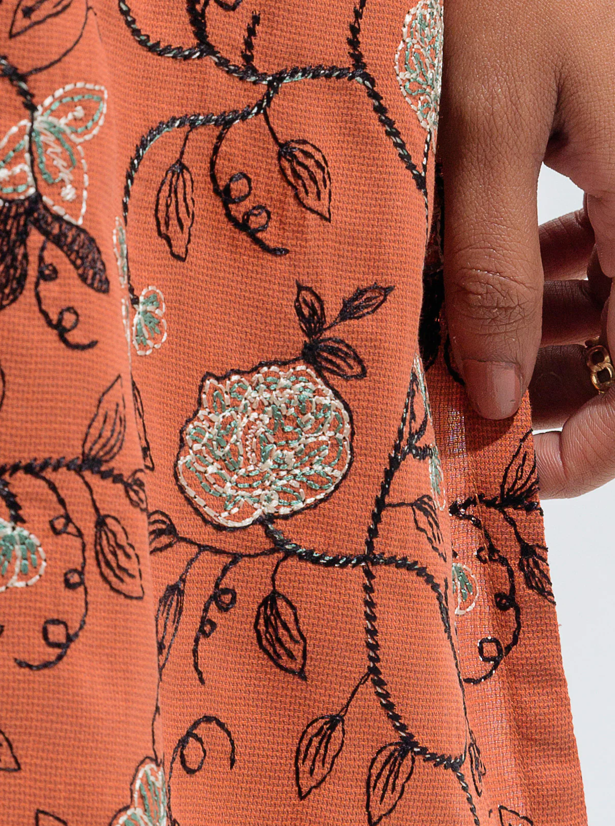EMBROIDERED SHIRT - Image 3