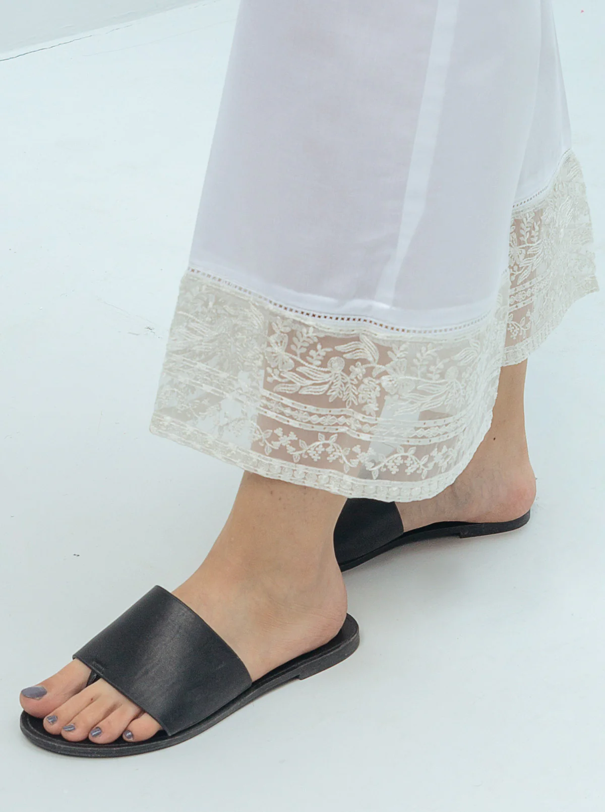 EMBROIDERED SLACK PANTS - Image 2
