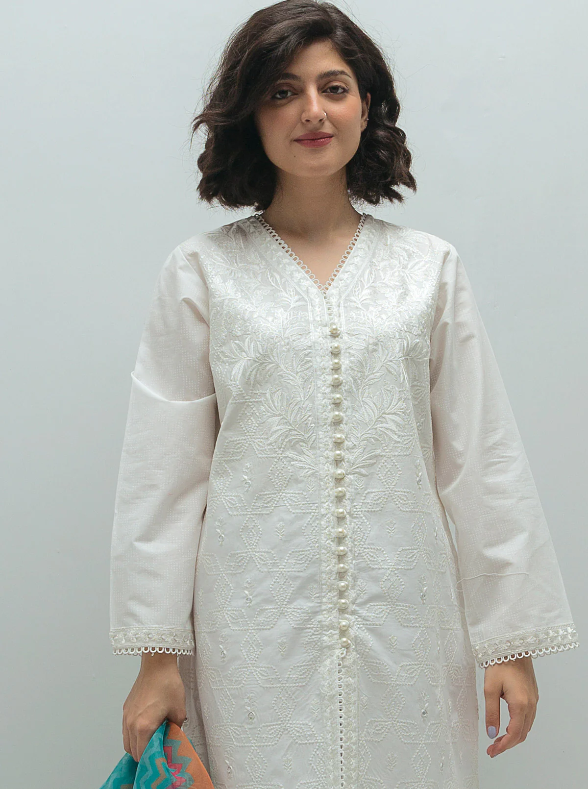 EMBROIDERED SHIRT WITH DUPATTA - Image 2