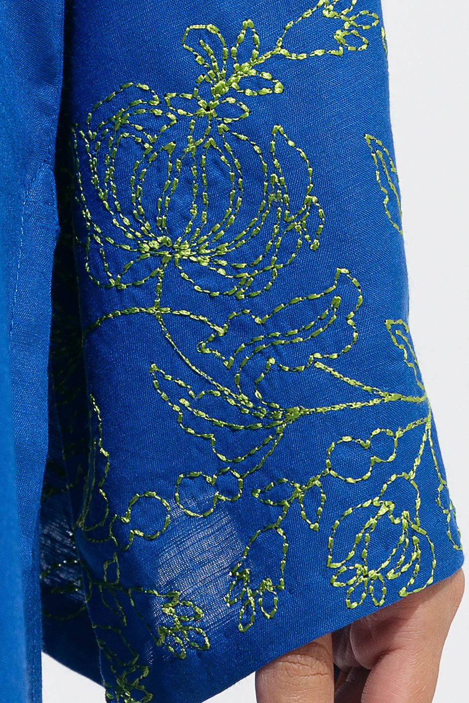 EMBROIDERED VISCOSE SHIRT (PRET) - Image 4