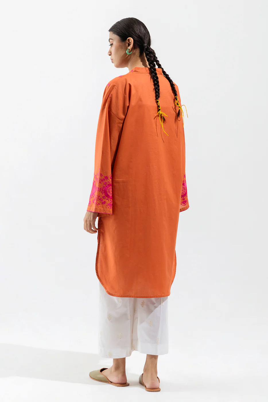 EMBROIDERED LAWN SHIRT (PRET) - Image 3