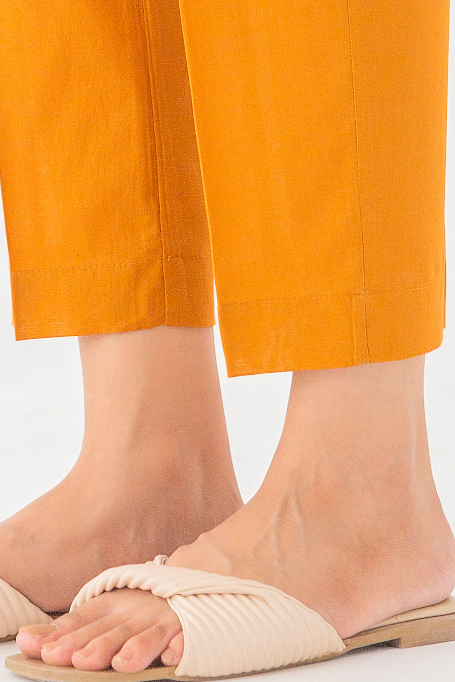 BASIC STRAIGHT PANTS - Image 2