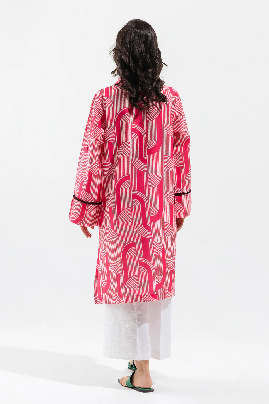 EMBROIDERED PRINTED LAWN SHIRT (PRET) - Image 2