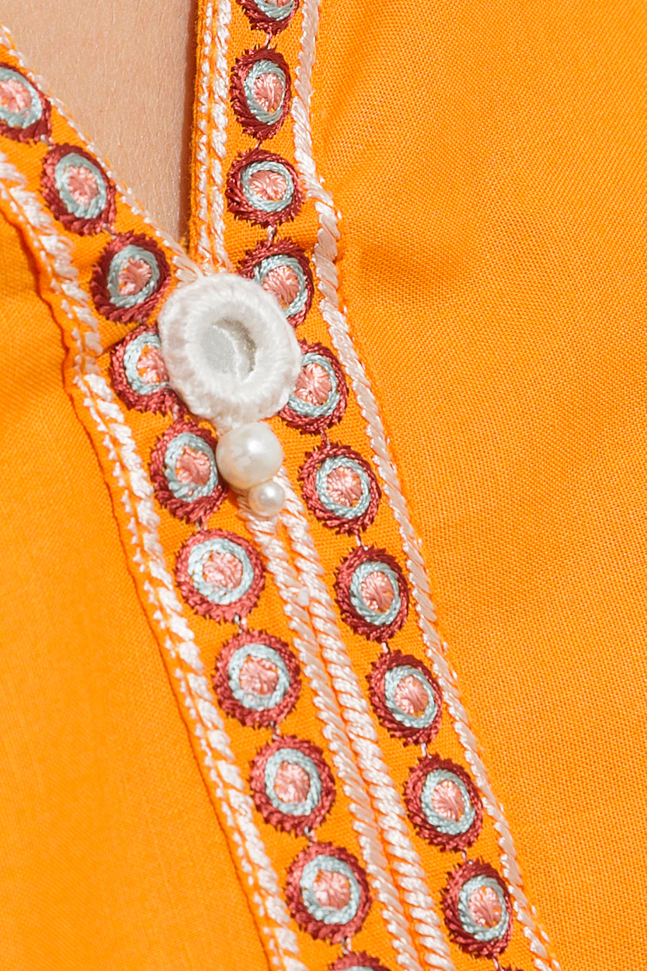 EMBROIDERED LAWN SHIRT (PRET) - Image 2