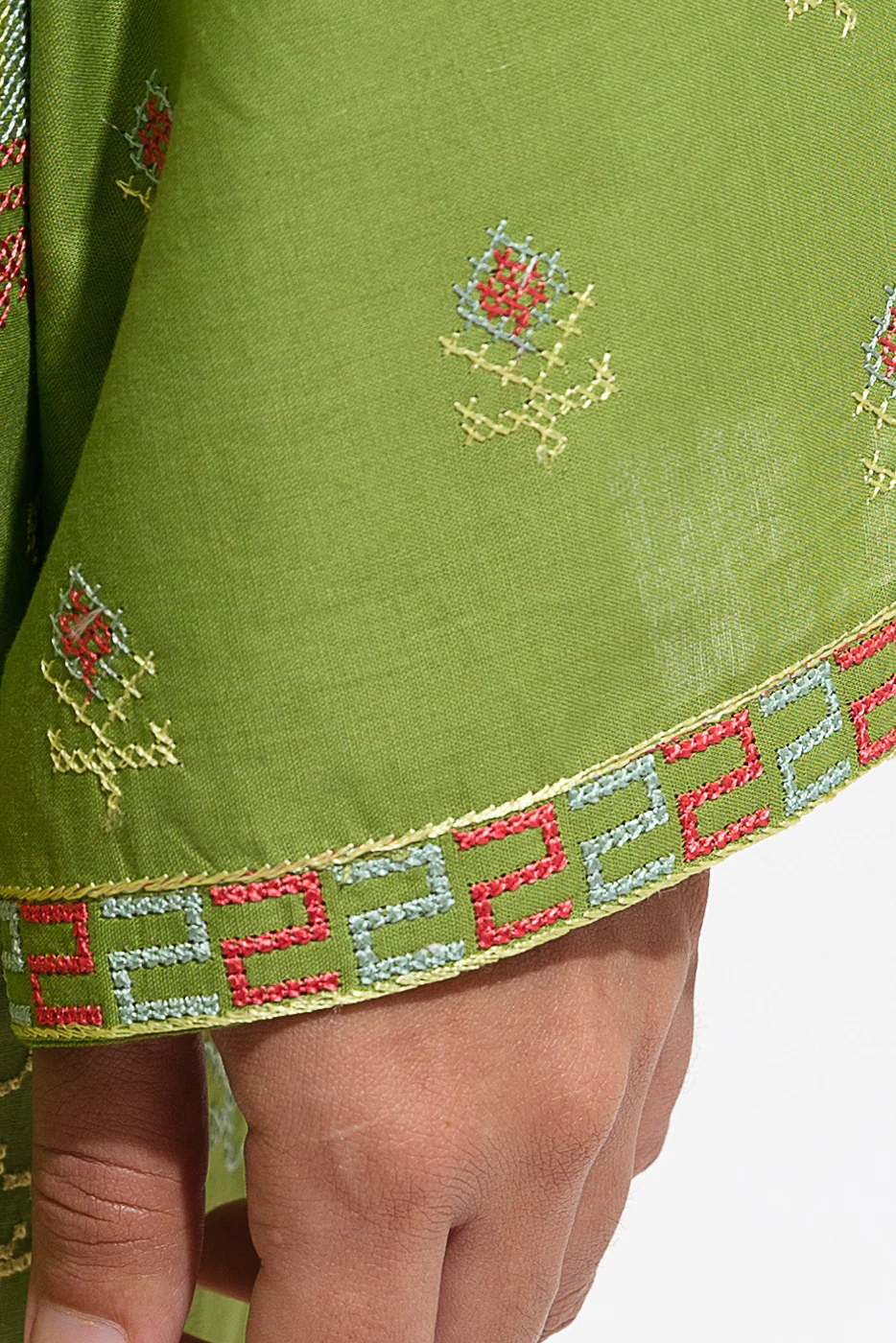 EMBROIDERED LAWN SHIRT (PRET) - Image 3