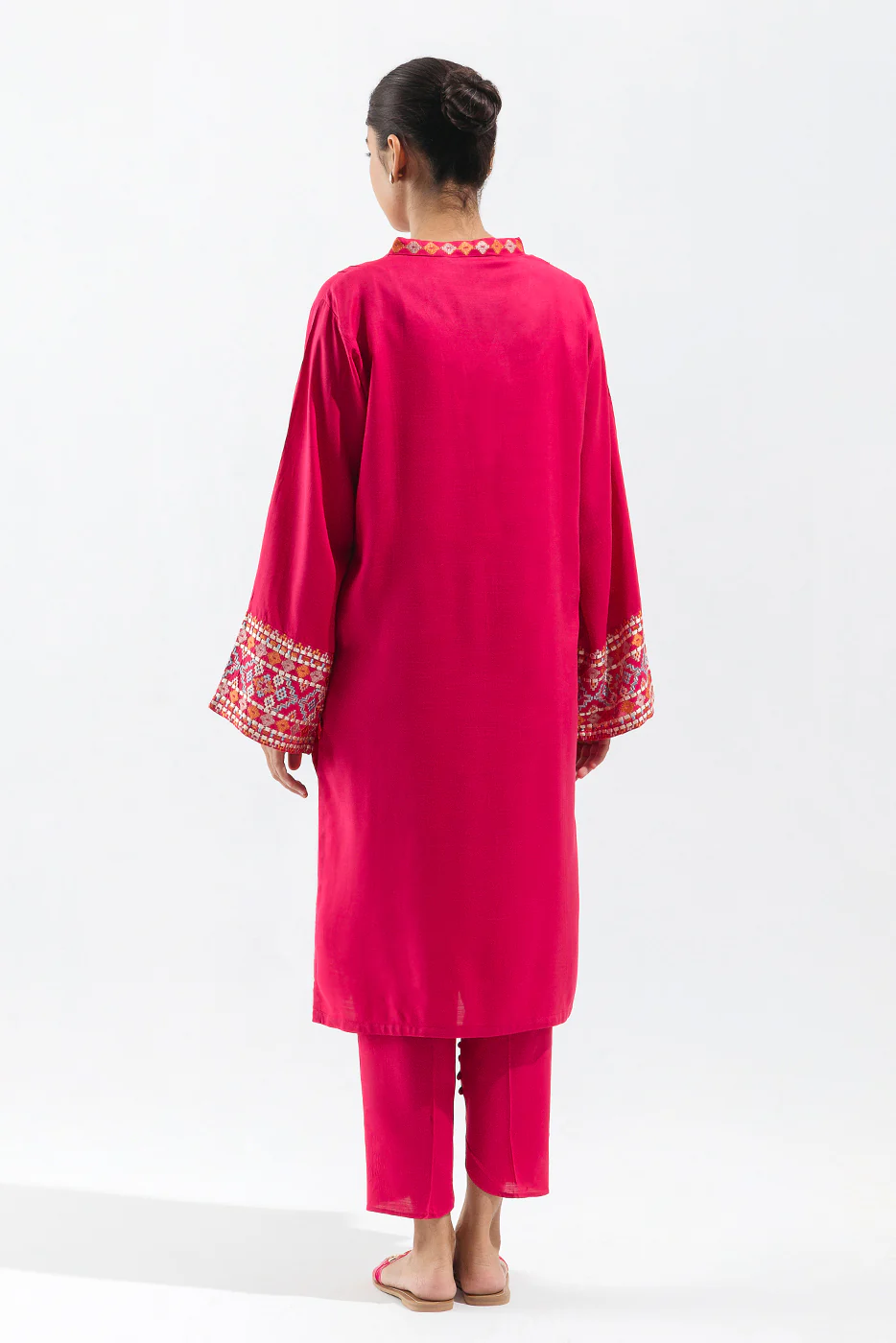 EMBROIDERED SHIRT WITH PANTS - Image 3