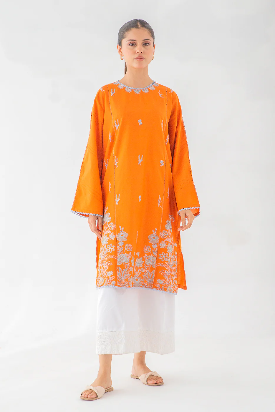 EMBROIDERED LAWN SHIRT (PRET) - Image 2