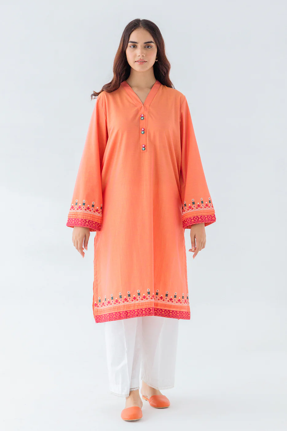 EMBROIDERED CHAMBRAY SHIRT (PRET) - Image 3