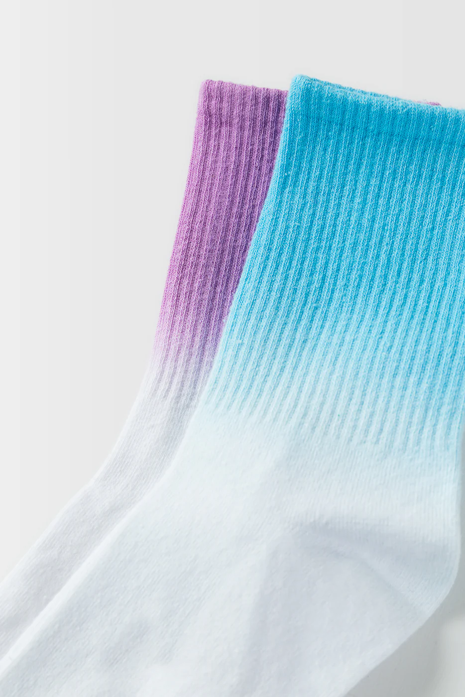 2-PACK GRADIENT SOCKS - Image 2