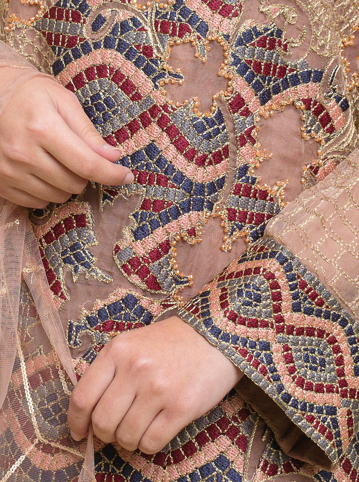 Embroidered Shirt With Dupatta - Image 4