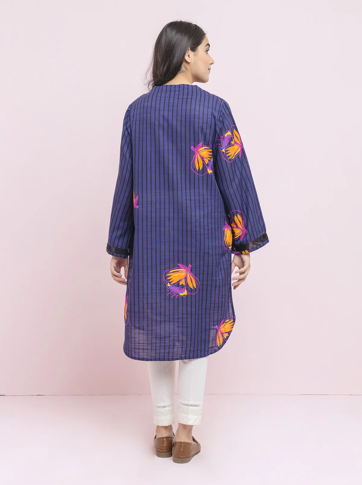 PRINTED KHADDAR SHIRT (PRET) - Image 2