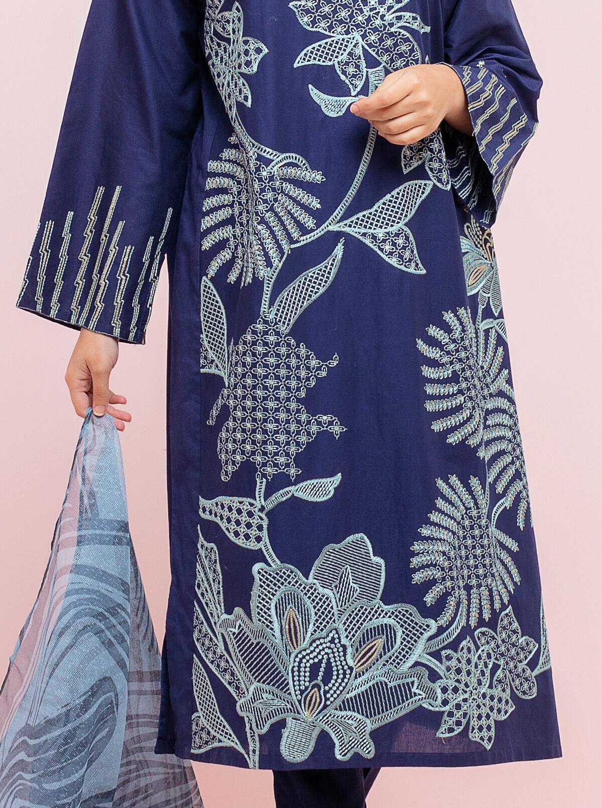 Embroidered Shirt With Dupatta - Image 3
