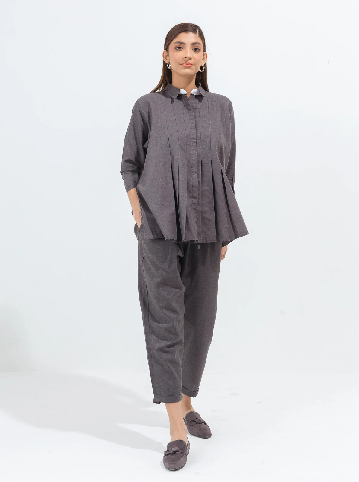 BLACK PLEATED CO-ORD SET - Image 2