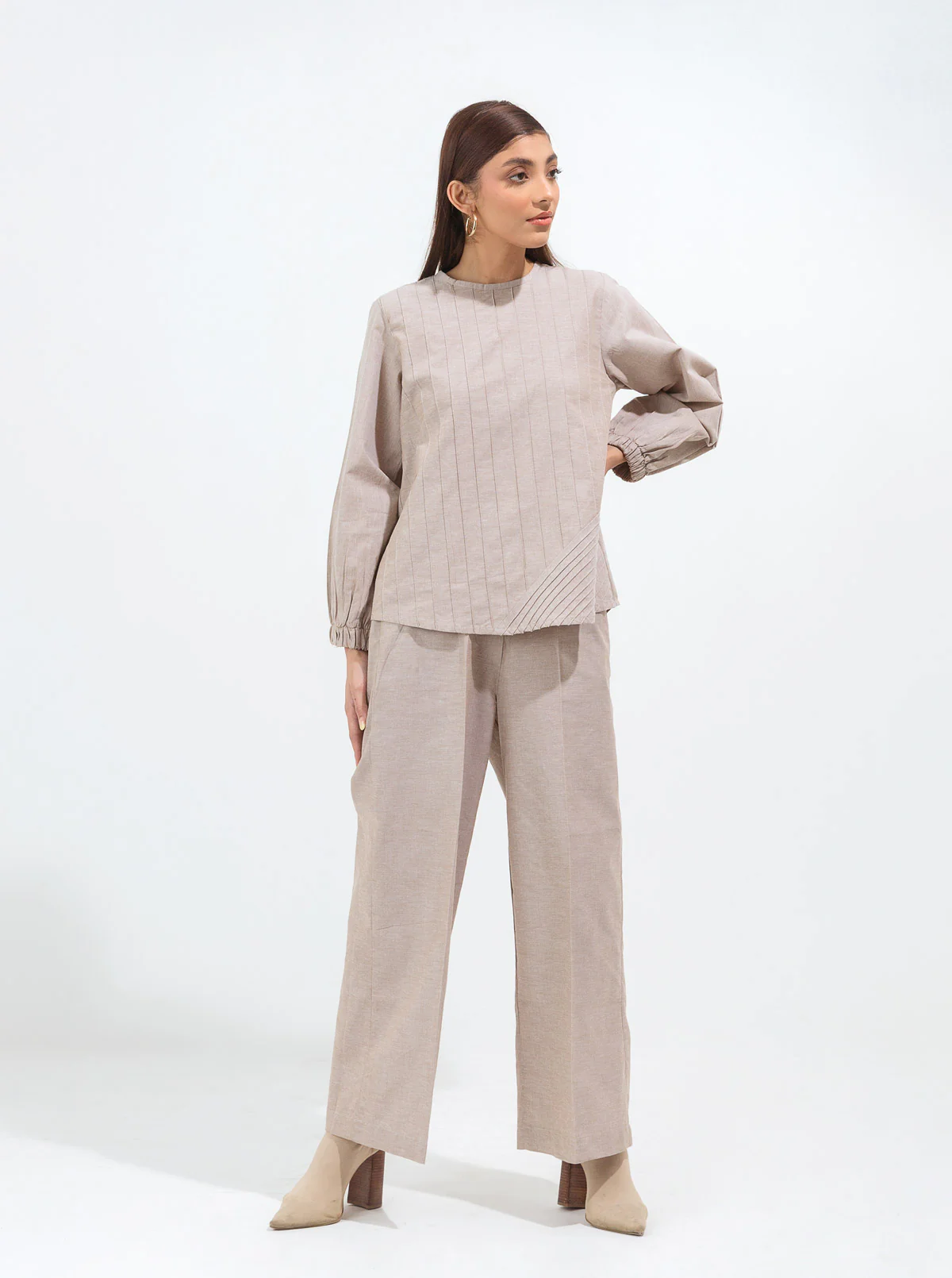 MOCHA PLEATED CO-ORD SET - Image 3