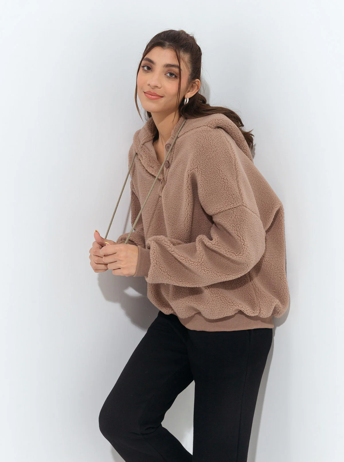 LIGHT BROWN HOODED TEDDY FLEECE SWEATSHIRT - Image 3
