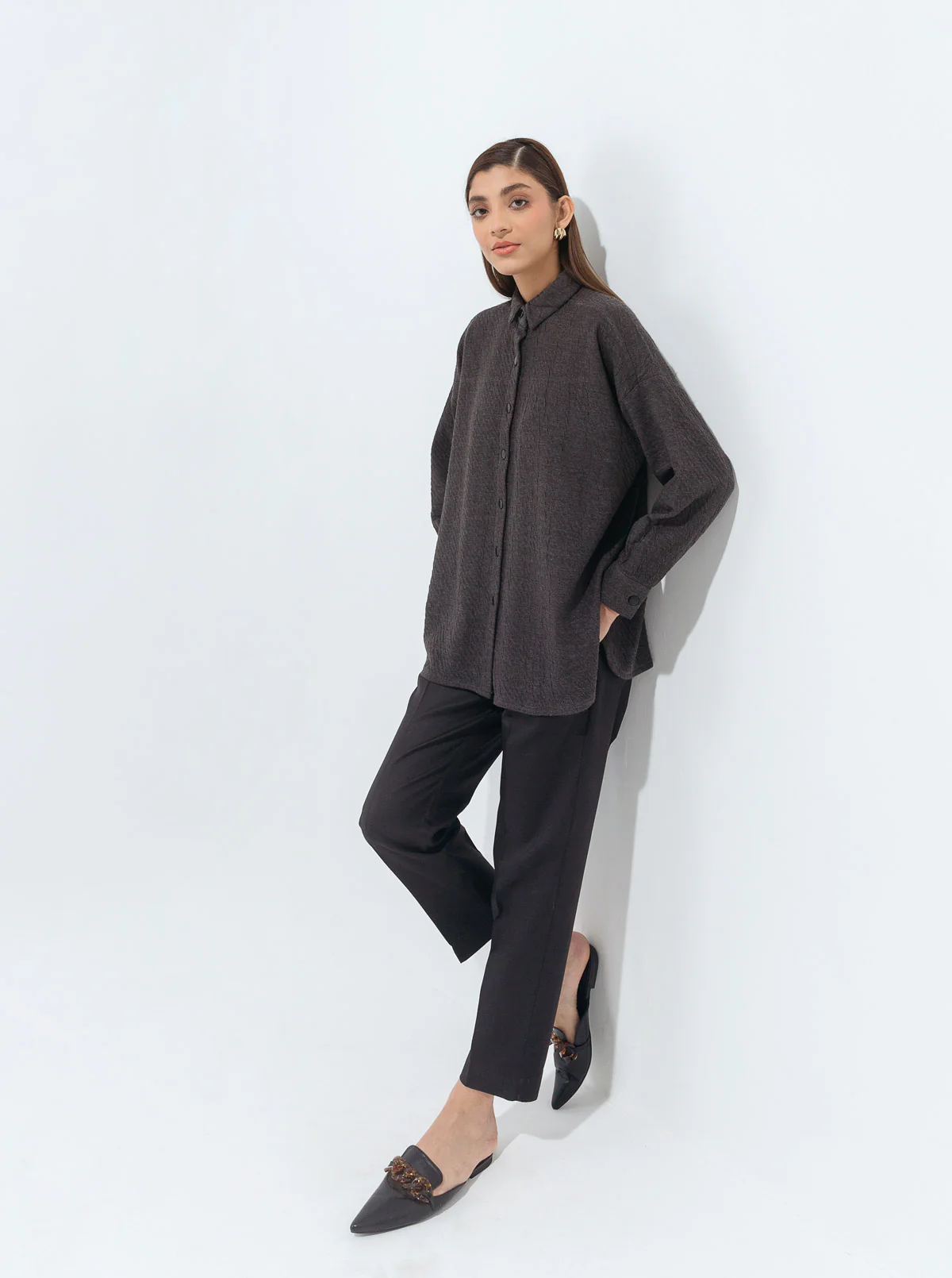 CHARCOAL GRAY TEXTURED KNIT TOP - Image 3