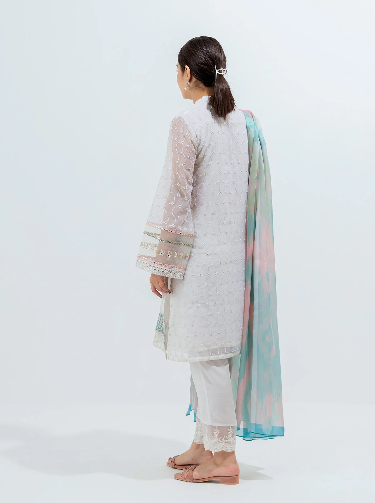 EMBROIDERED SHIRT WITH DUPATTA - Image 4