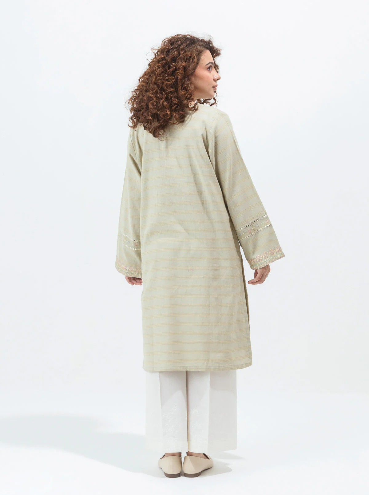 EMBROIDERED MISSOURI KHADDAR SHIRT (PRET) - Image 4