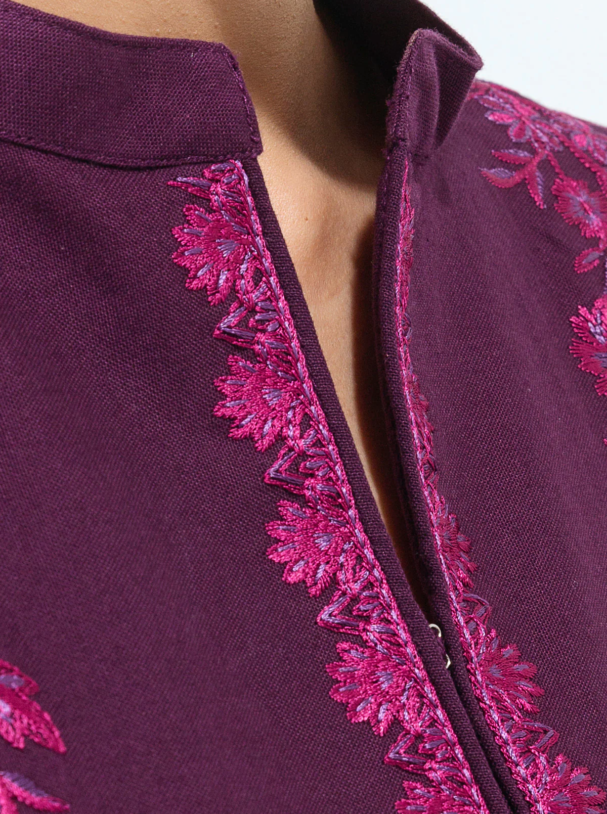 EMBROIDERED SHIRT - Image 4