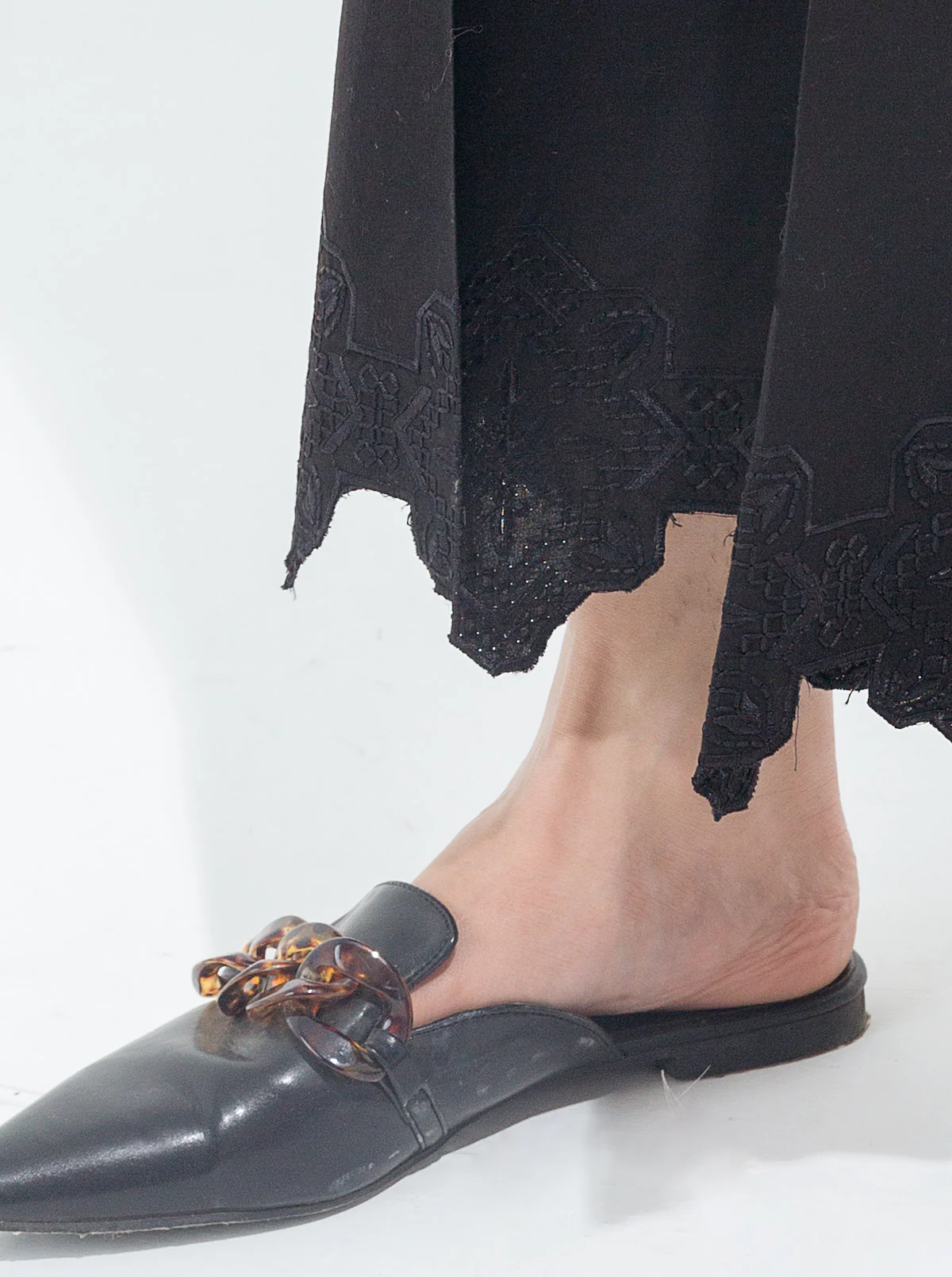 EMBROIDERED SLACK PANTS - Image 2