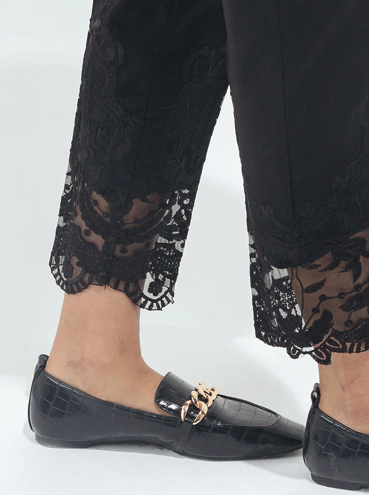 EMBROIDERED STRAIGHT PANTS - Image 2