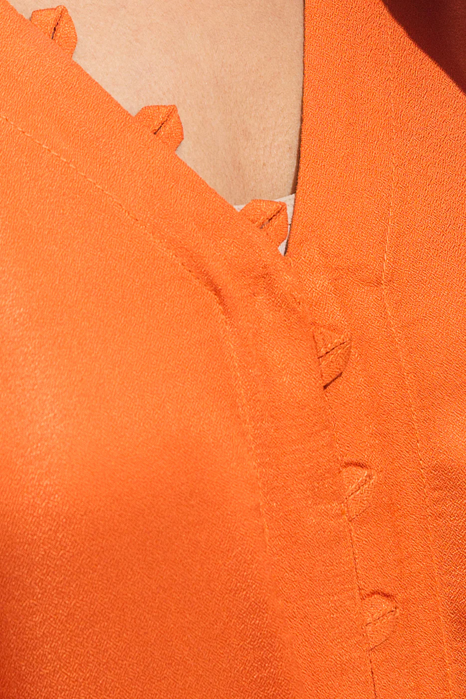 2 PIECE CREPE SUIT (PRET) - Image 4