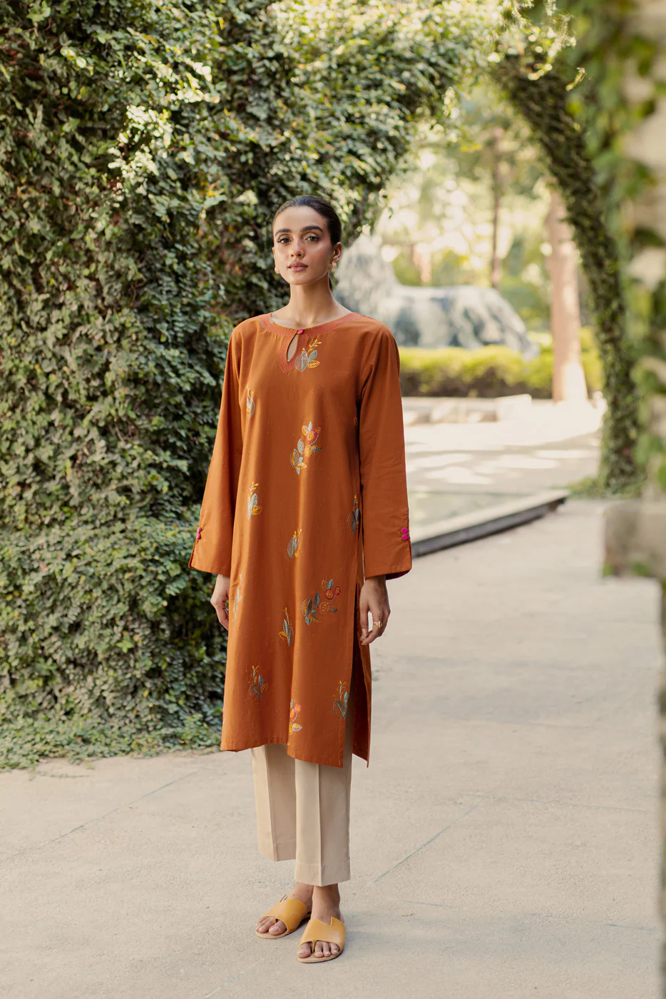 EMBROIDERED MULTI NEPS SHIRT(PRET) - Image 2