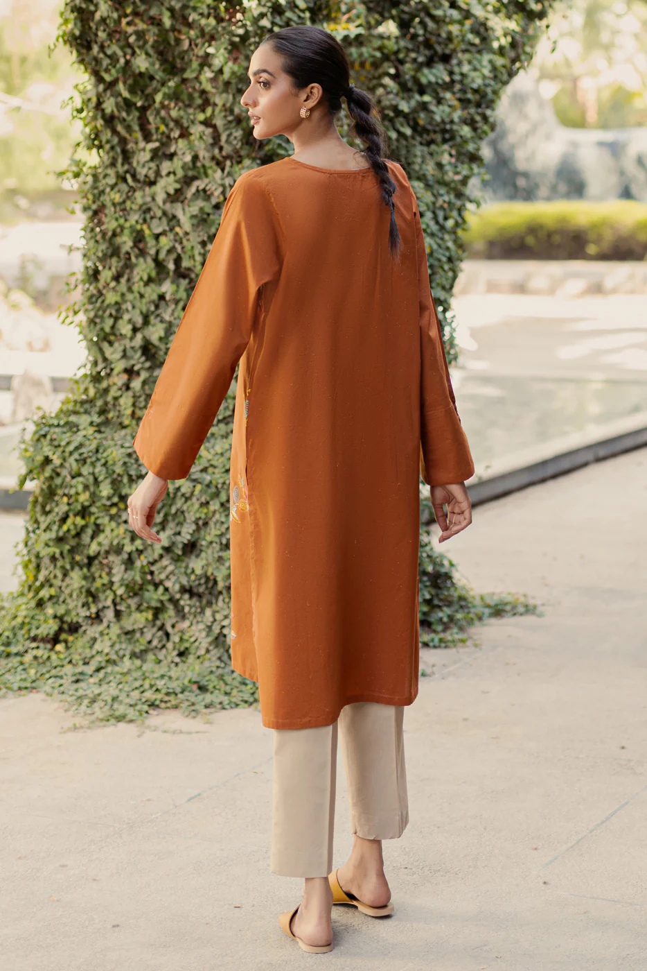 EMBROIDERED MULTI NEPS SHIRT(PRET) - Image 3