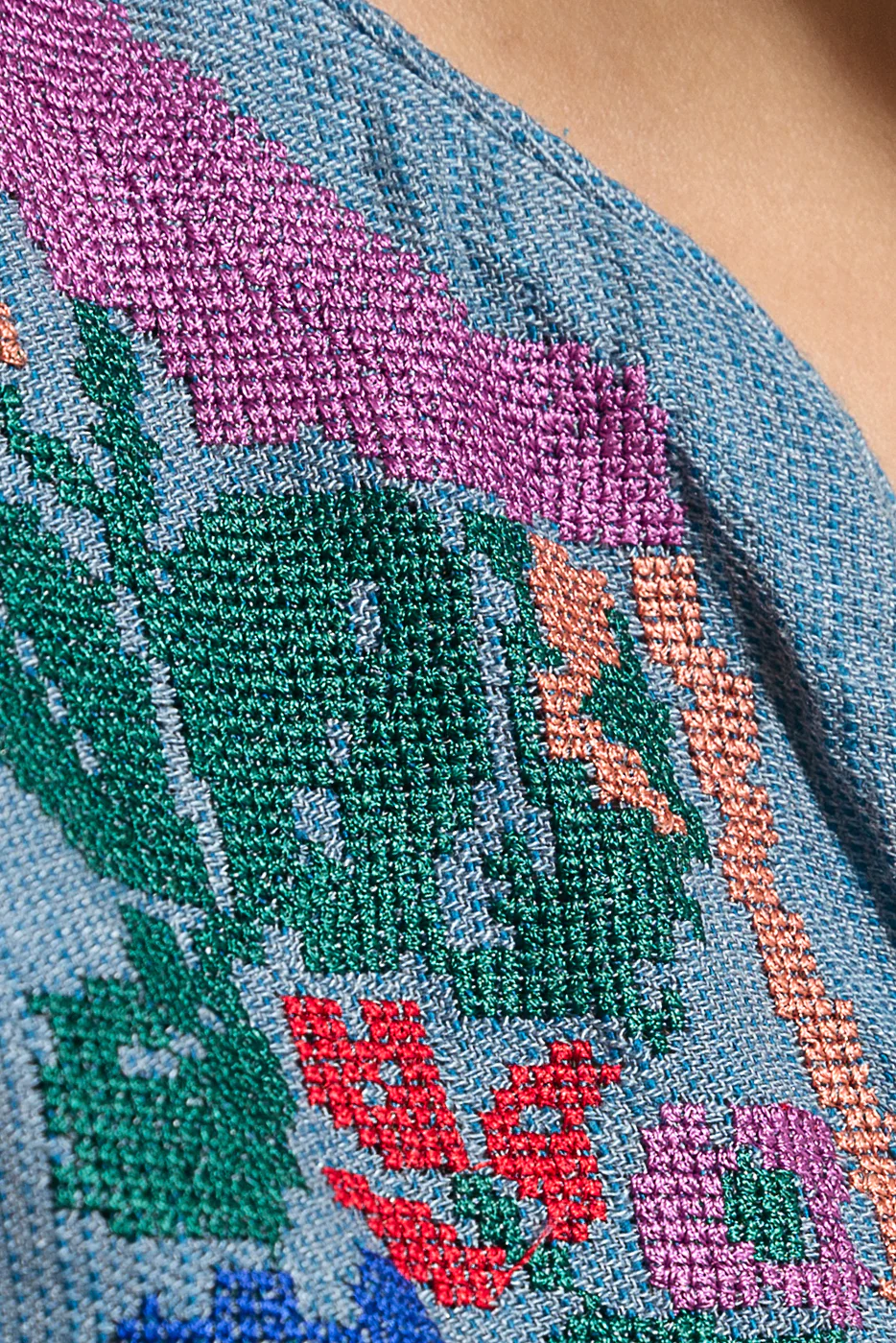 EMBROIDERED  SHIRT (PRET) - Image 4