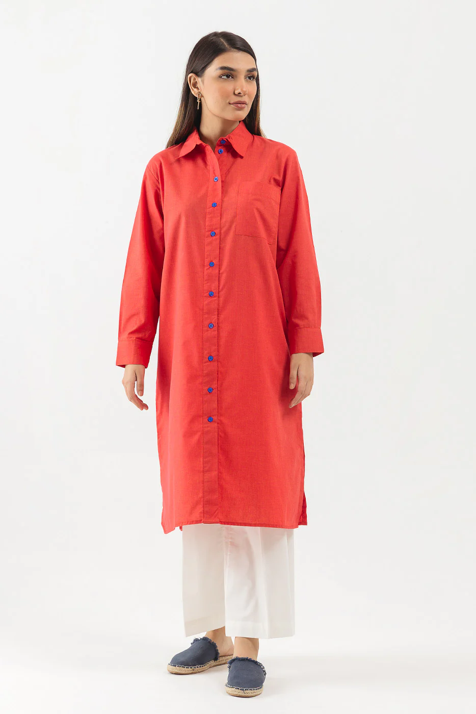 BASIC CHAMBRAY SHIRT (PRET) - Image 2
