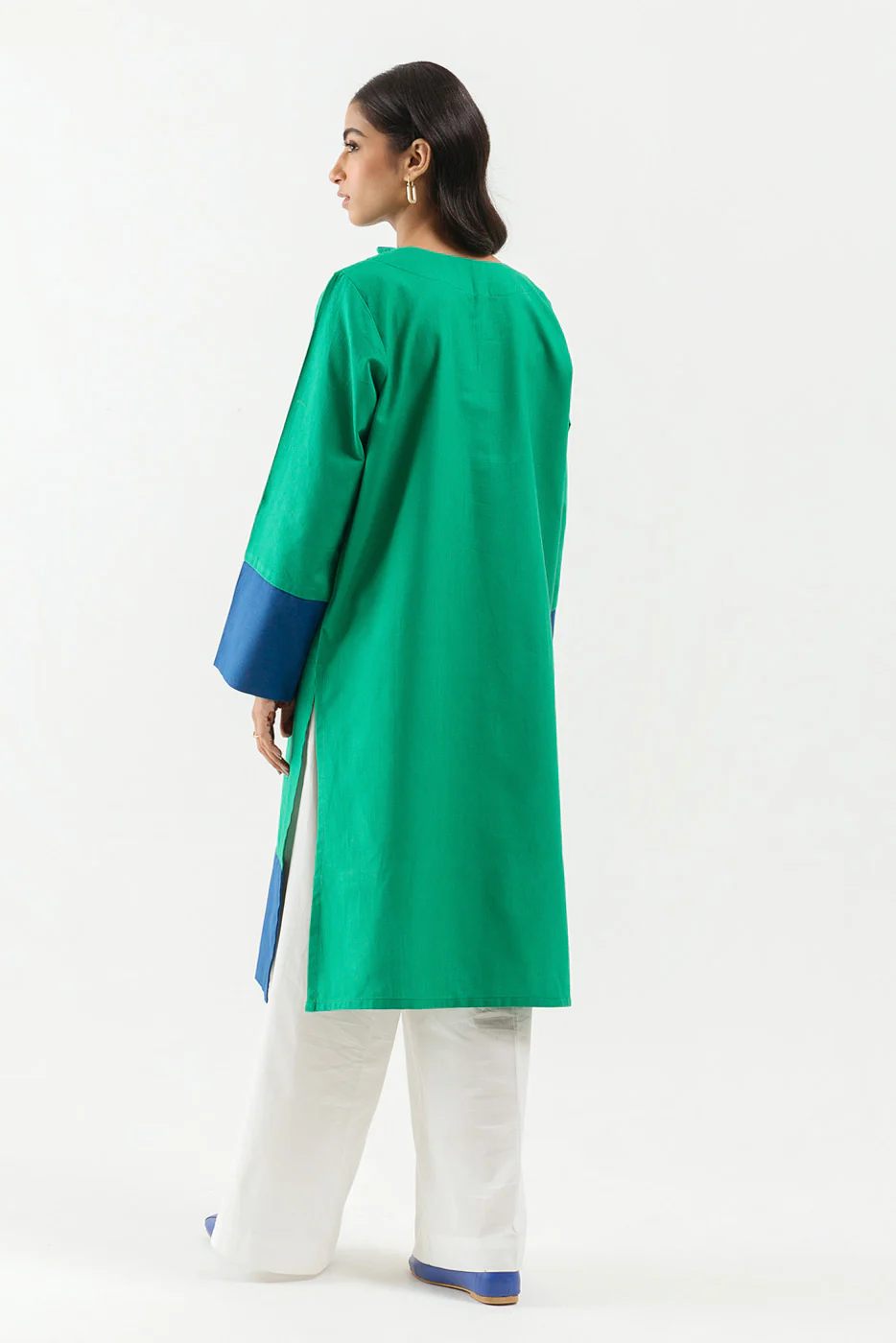 BASIC SLUB KHADDAR SHIRT (PRET) - Image 2