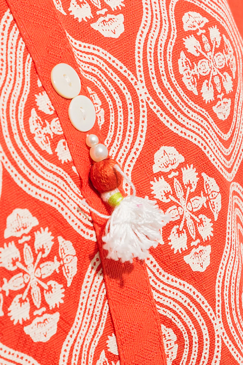 EMBROIDERED KHADDAR JACQUARD SHIRT (PRET) - Image 3