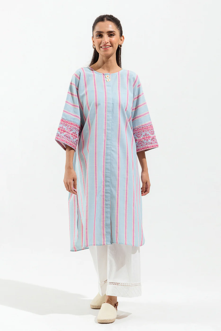 EMBROIDERED CHAMBRAY SHIRT (PRET) - Image 2