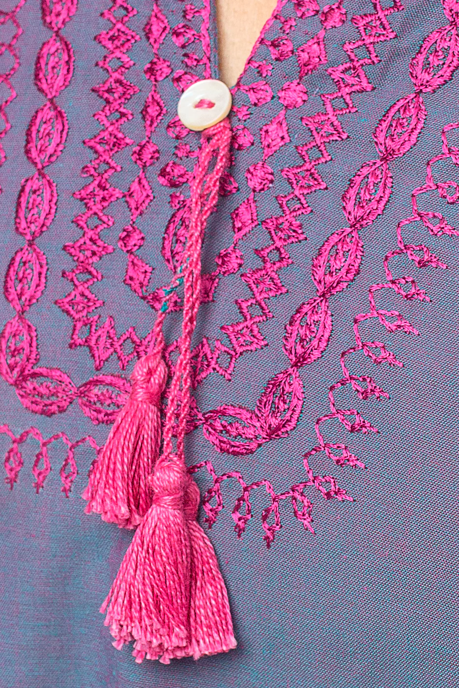 EMBROIDERED CHAMBRAY SHIRT (PRET) - Image 2