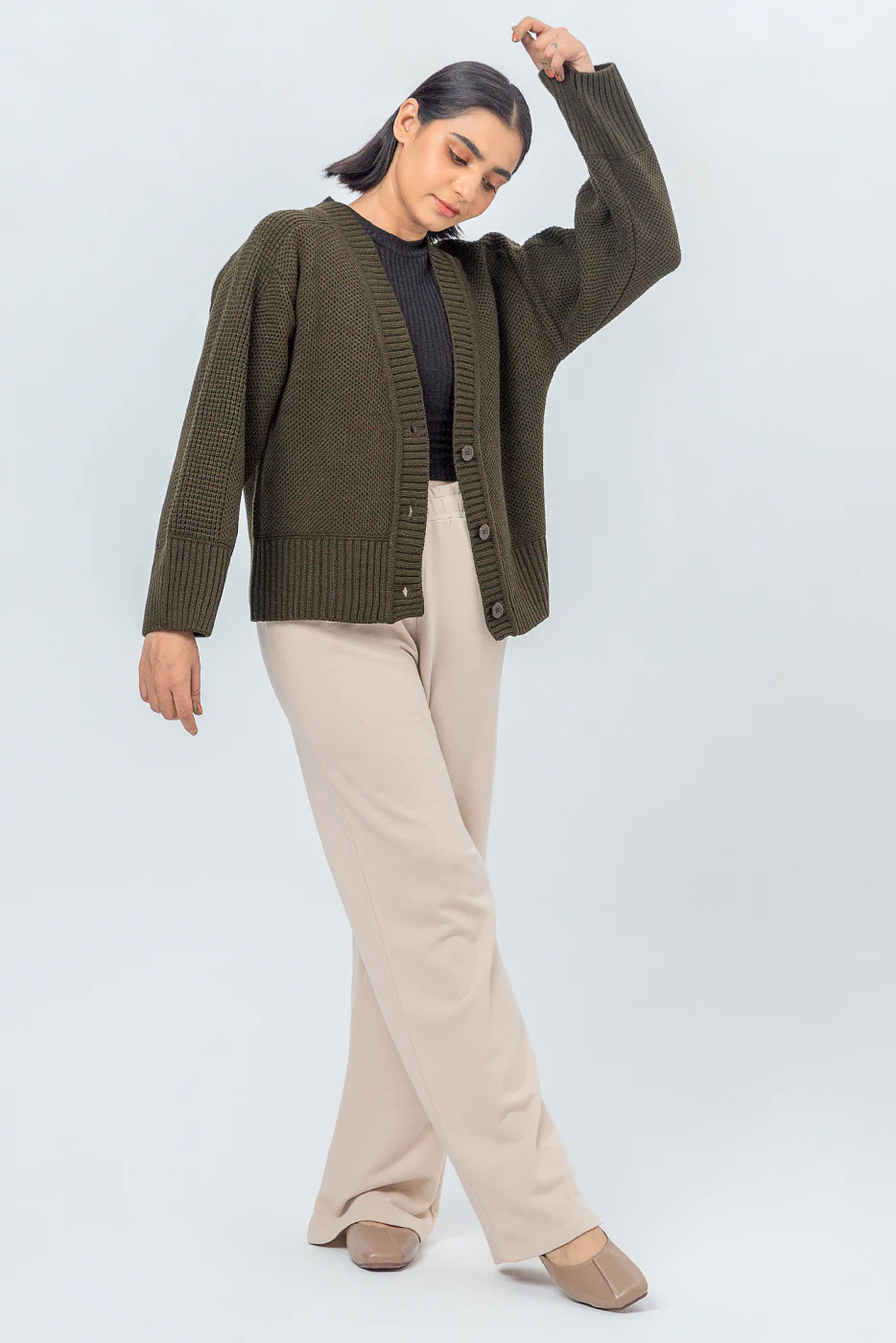 V NECK CARDIGAN - Image 4