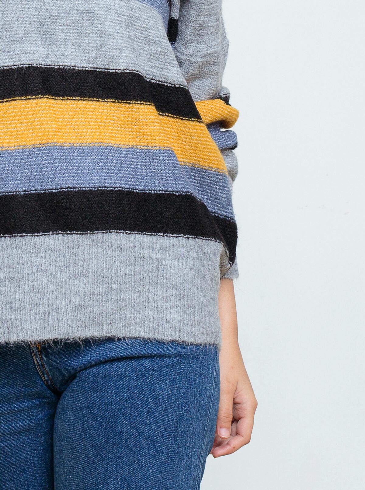 Sweater - Image 2