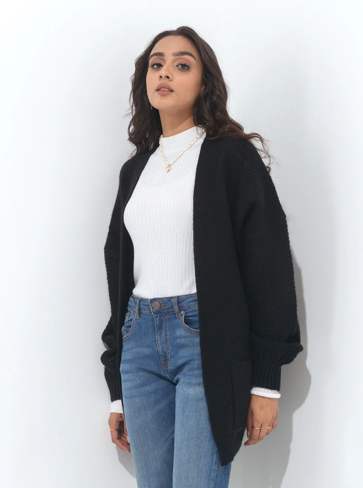 BLACK HERRINGBONE KNIT POCKET SHRUG - Image 2