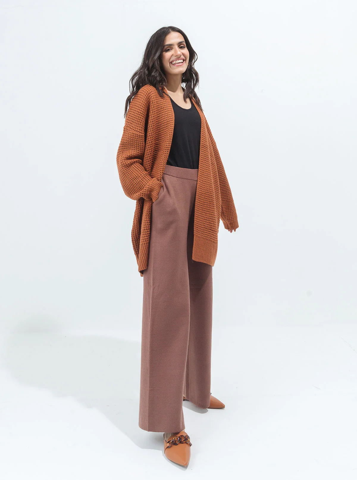 DULL RUST WAFFLE KNIT LONG SHRUG - Image 3