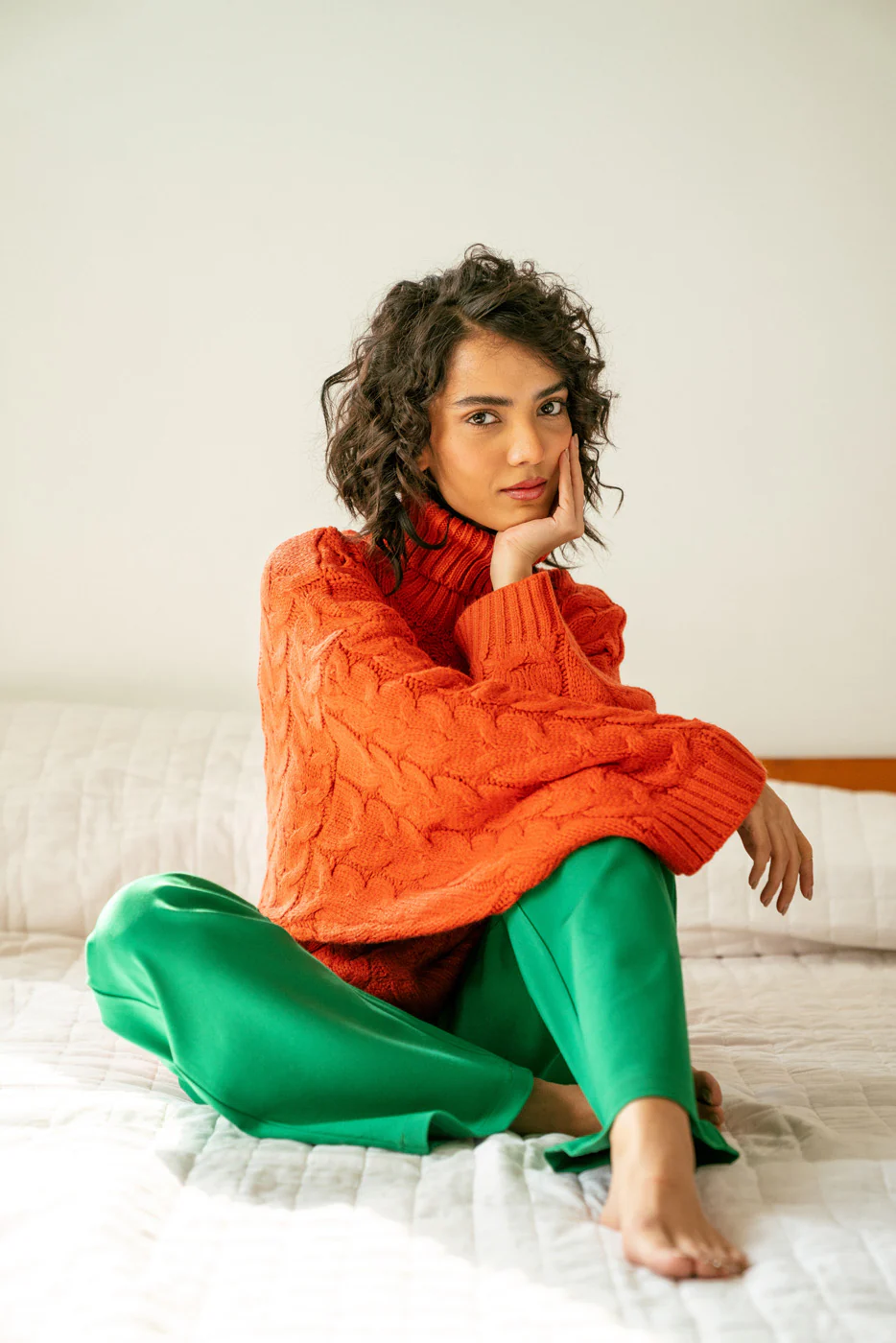 ORANGE TURTLENECK CHUNKY KNIT PULLOVER - Image 2