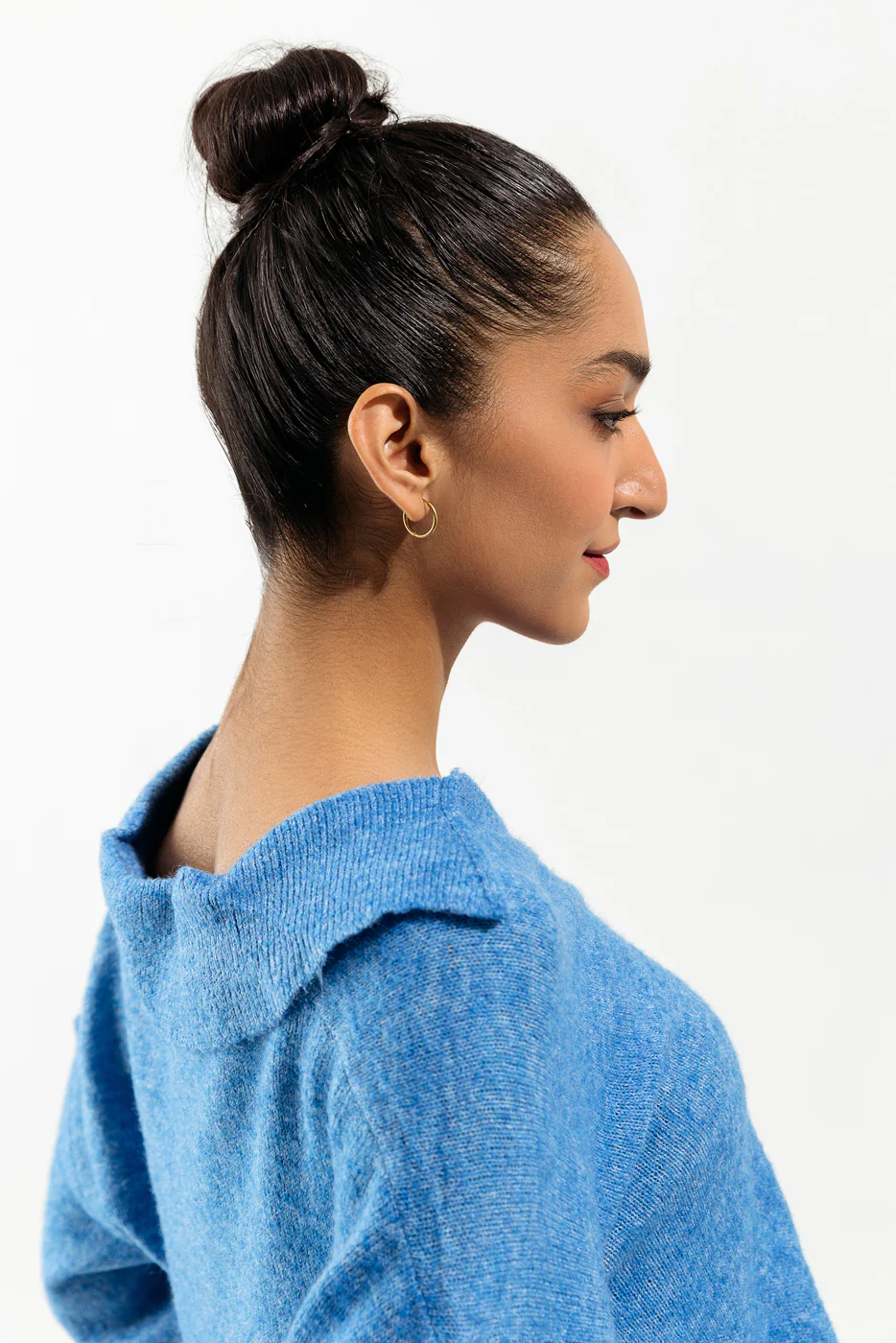 BLUE COLLARED PULLOVER SWEATER - Image 4